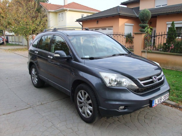 Honda CRV 4x4 Benzin Automata. Elad