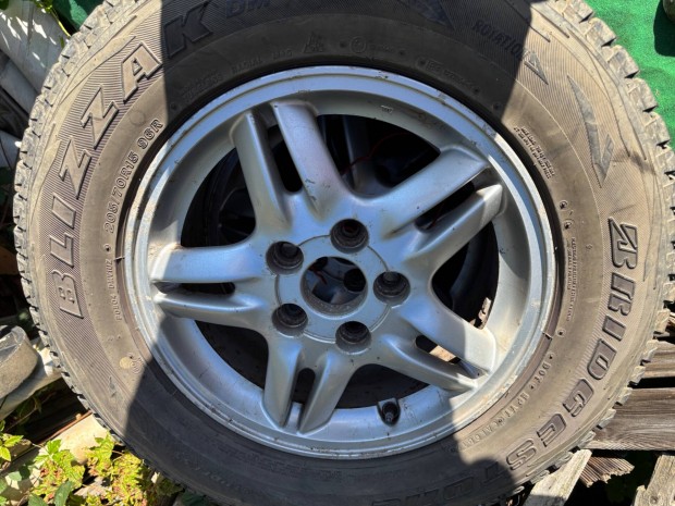 Honda CRV téli Bridgestone