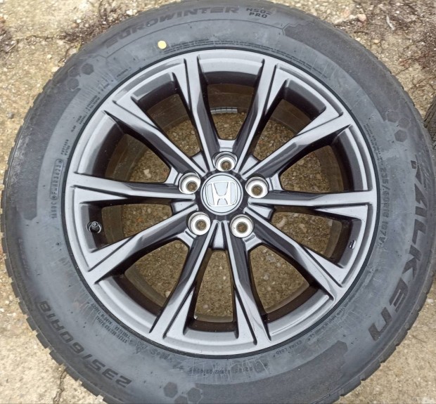 Honda CR-V gyri 5x120 alufelni felni j tligumi 235/60r18
