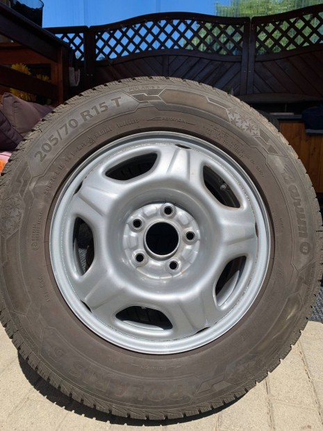 Honda CR-V tligumi garnitra 205/70R15