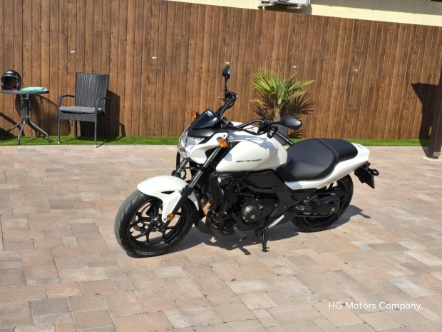 Honda CTX 700 N A2 vel vezethet. automata. ext...