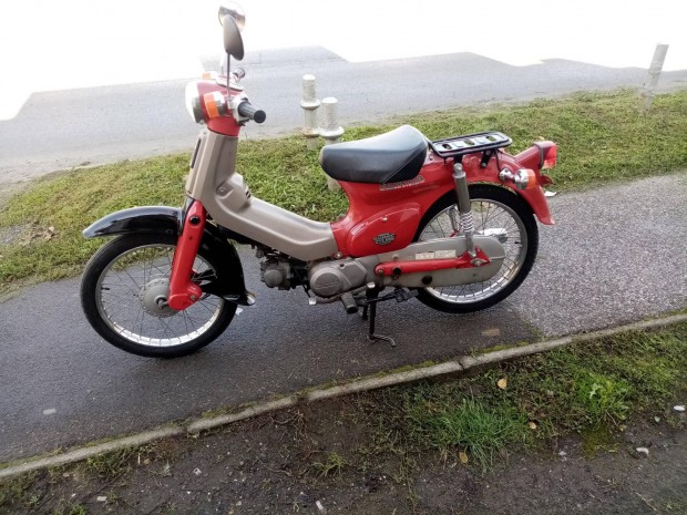 Honda C 50 4t karbis