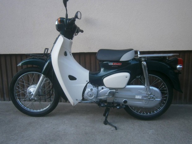 Honda C 50 Gyári állapot öninditós 4-sebességes...