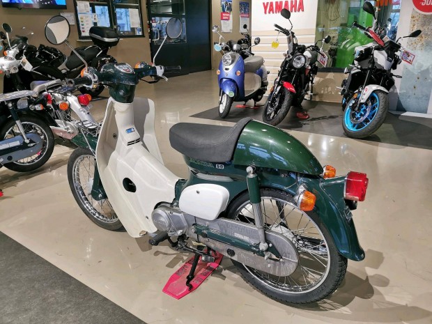Honda C 50 ....