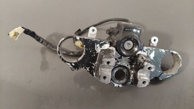 Honda Cb 600 F Hornet (2001) - Fels villahd s gyjtskapcsol