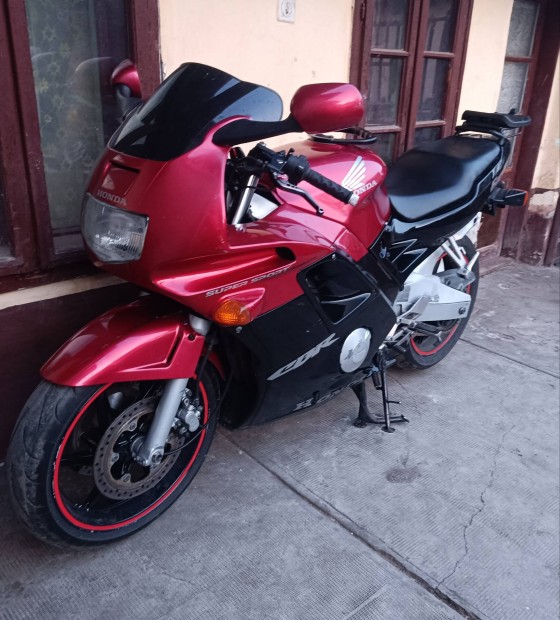 Honda Cbr 600 F2