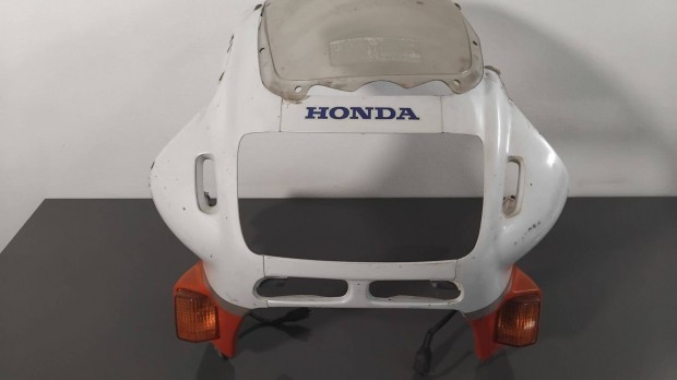 Honda Cbr 600 F Fejidom indexekkel, sérült