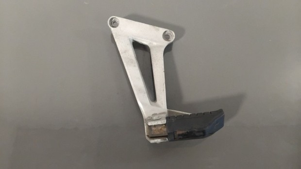 Honda Cbr 600 F '87 Bal oldali l�btart� konzol, t�sk�vel