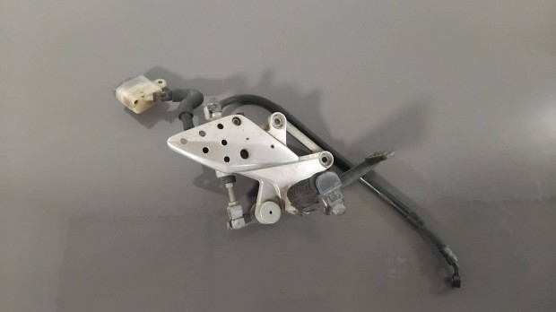 Honda Cbr 600 F '87 Jobb oldali lábtartó konzol, fékkar