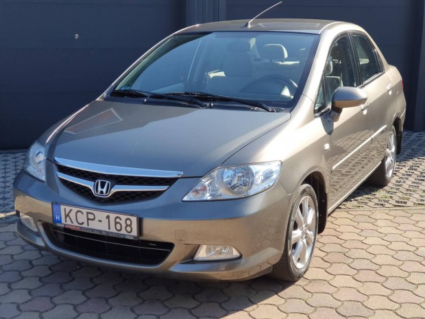 Honda City 1.4 Es Vilgosbarna Metl. Ids Gond...