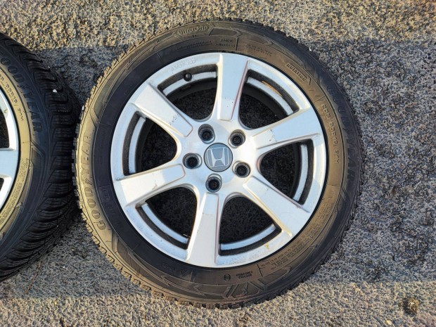Honda Civic 16 alufelni jó állapotú téli gumikkal