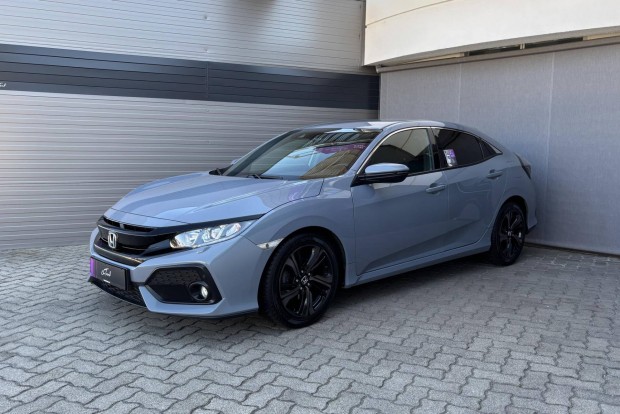 Honda Civic 1.0 T Elegance Navi CVT Garanciával!