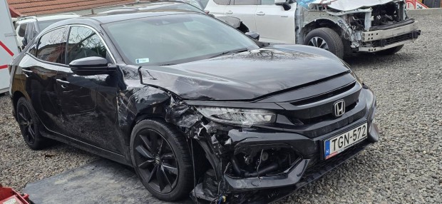 Honda Civic 1.0 T Elegance Navi CVT Magyarorsz�...