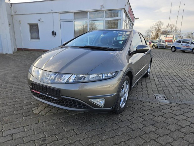 Honda Civic 1.4 Comfort Digitklma. Alufelni. S...