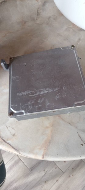 Honda Civic 1.4 Es motorvezrl 