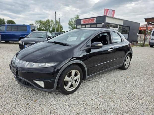 Honda Civic 1.4 Sport 152.091 km-t futott garan...