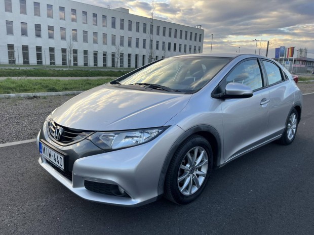 Honda Civic 1.4 Sport