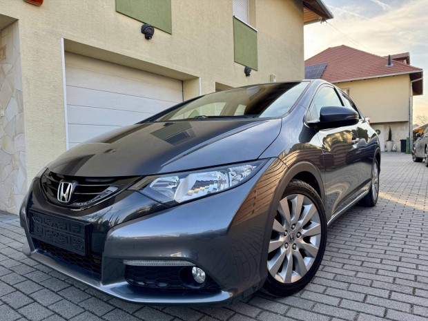 Honda Civic 1.4 Sport Digit.Klma/Tempomat/Tola...