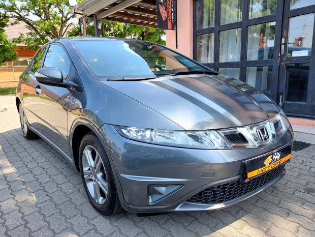 Honda Civic 1.4 Sport Digitklma. Vgig Vezetet...