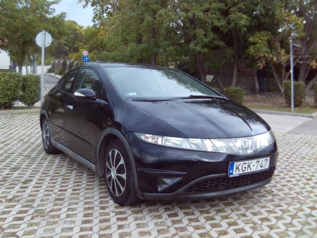 Honda Civic 1.4 Sport Jó motorral.klímával.5l-e...