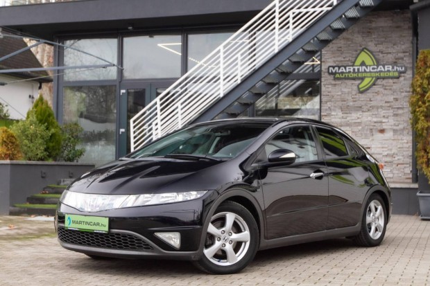 Honda Civic 1.4 Sport Nighthawk Black Pearl +El...