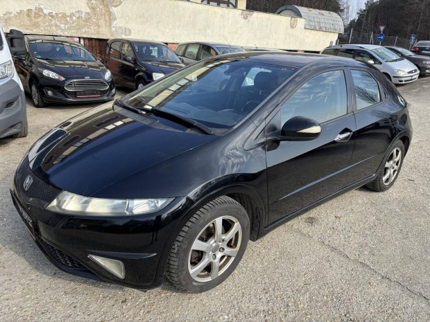 Honda Civic 1.4 Sport Sport kivitel! Nagyon sz�p!