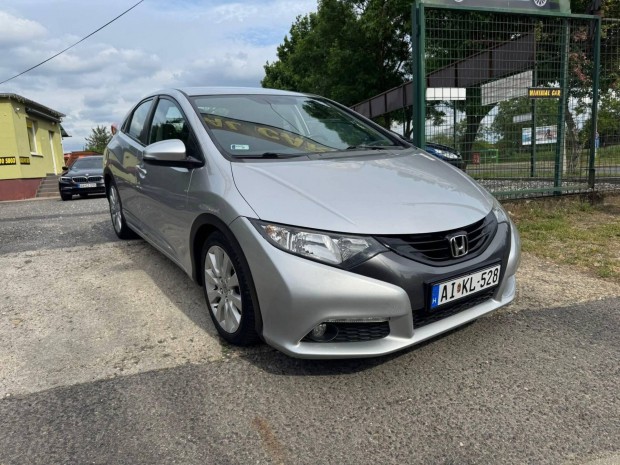 Honda Civic 1.6 Ctdi Sport 5 ajtós