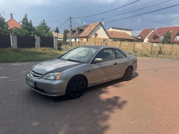 Honda Civic 1.7i LS