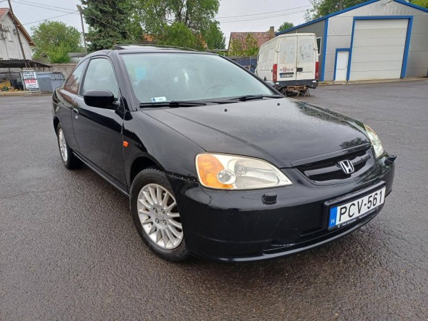 Honda Civic 1.7i LS