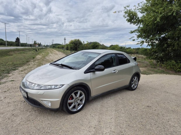 Honda Civic 1.8 Comfort Magyarországi