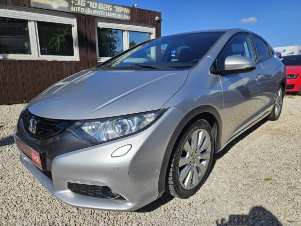 Honda Civic 1.8 Executive (Automata) Sz.knyv!...