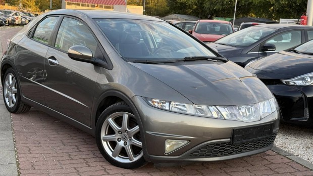 Honda Civic 1.8 Sport