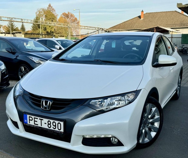 Honda Civic 1.8 Sport 142Le!Vezetett szervizkn...