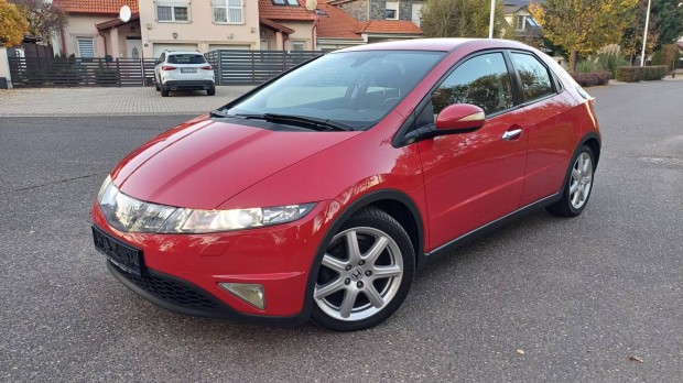 Honda Civic 1.8 Sport 158E KM - Sz.knyv - Fris...