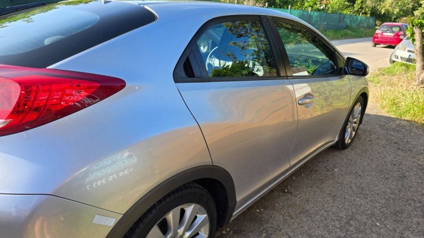 Honda Civic 1,8 Sport
