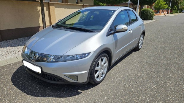 Honda Civic 1.8 Sport