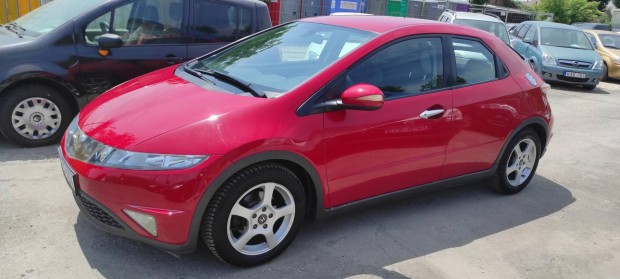 Honda Civic 1.8 Sport