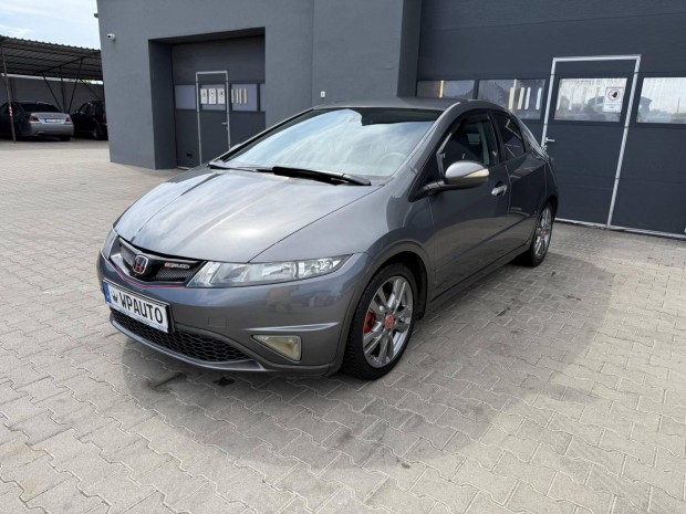 Honda Civic 1.8 Sport Gyári Fényezés