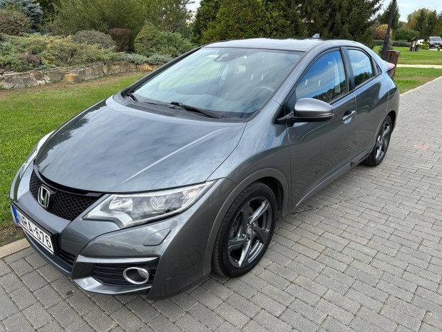 Honda Civic 1.8 Sport Magyar---srlsmentes---...