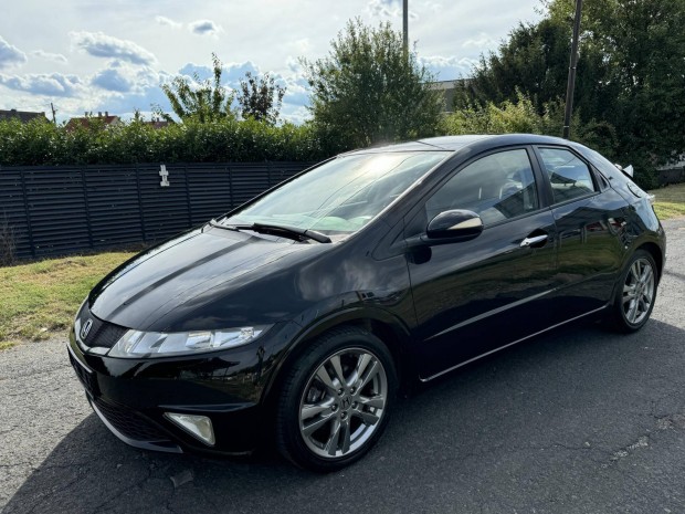 Honda Civic 1.8 Sport Special Edition 3 v Gara...