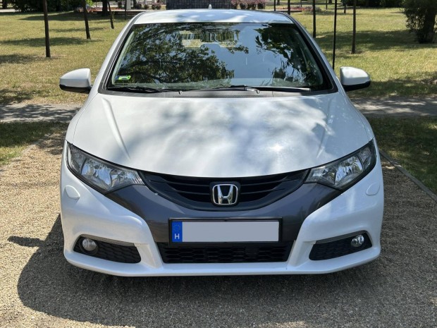 Honda Civic 1.8 Sport Tolatkamera!!! lsfts...