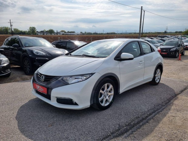 Honda Civic 1.8 Sport iV-tec 3 év kiterjesztett...
