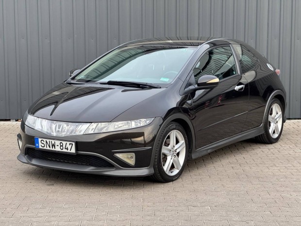 Honda Civic 1.8 Type-S