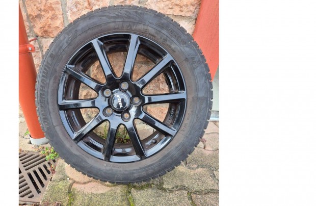 Honda Civic 2015 alufelni