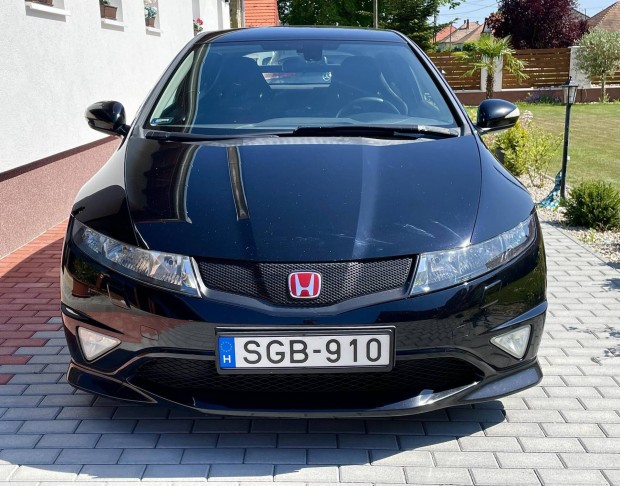 Honda Civic 2.0 Type-R Gyári Állapot! Megtalált...