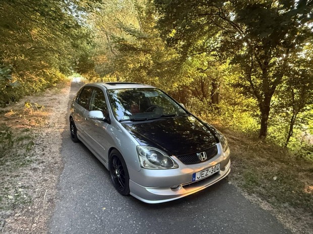 Honda Civic 2.0 VSA Márkakereskedés!