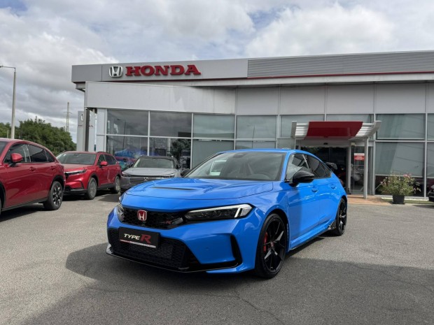 Honda Civic 2.0 VTEC T Type R Raktrkszletrl
