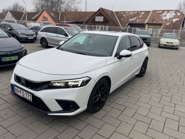 Honda Civic 2.0 i-MMD Hybrid Advance ecvt Magya...