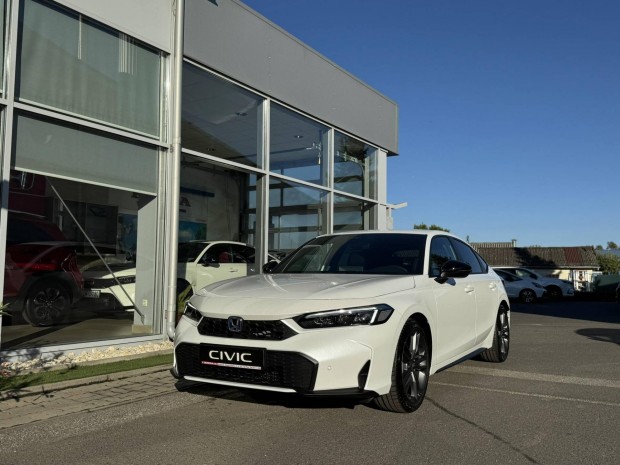 Honda Civic 2.0 i-MMD Hybrid Sport ecvt Gy�rt�s...