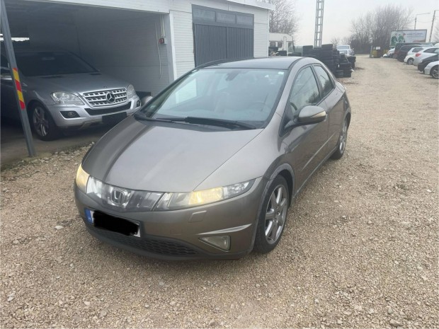 Honda Civic 2.2 Ctdi Executive Panor�ma tet�